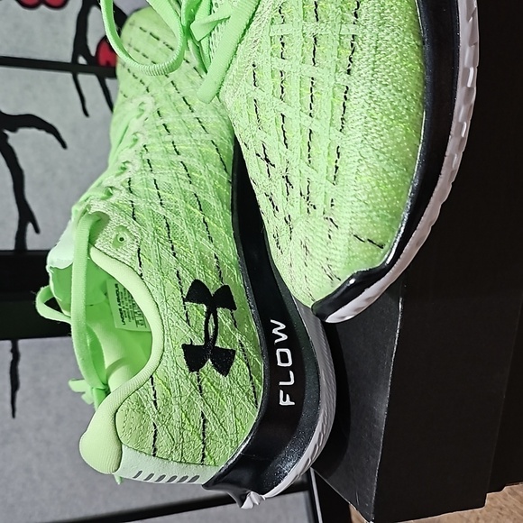 Under Armour Shoes UA Flow Velociti Wind NWB Size 10.5 - Picture 4 of 9